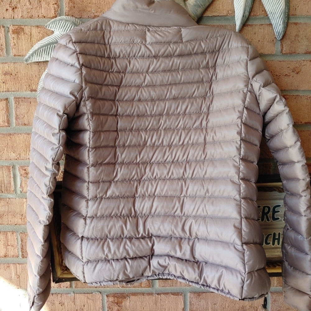 LOVELY WOMAN CLASSY PUFFER COAT JACKET SIZE:  XS Size 6 - Picture 3 of 5